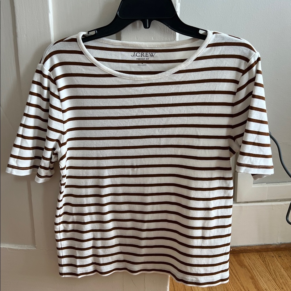 J.Crew Brown and White perfect fit tee